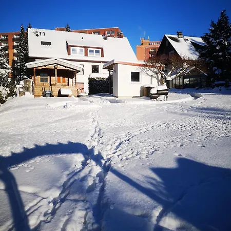 Auf Dem Glockenberg Apartman *